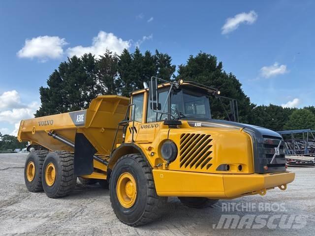 Volvo A30E Midjestyrd dumper