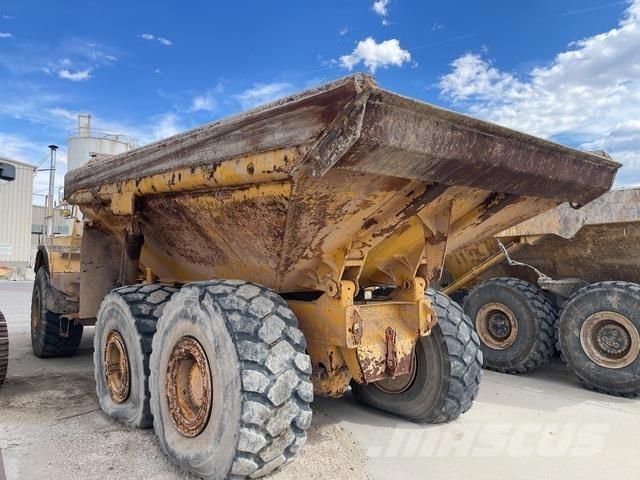 Volvo A35D Midjestyrd dumper