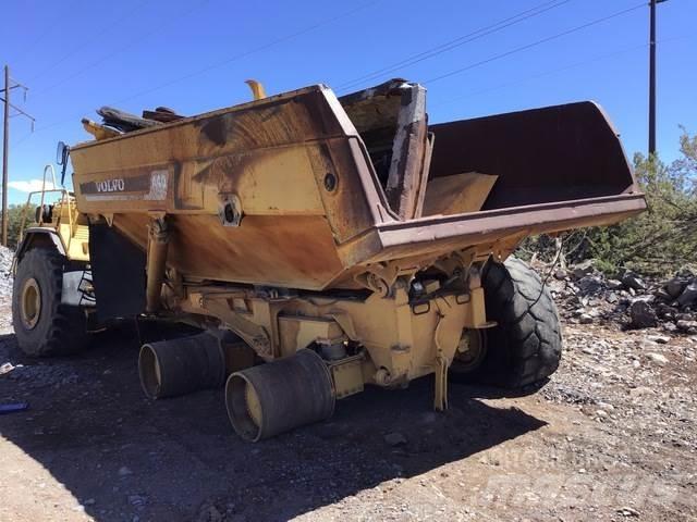 Volvo A40 Midjestyrd dumper