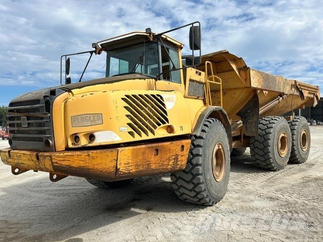 Volvo A40D Midjestyrd dumper