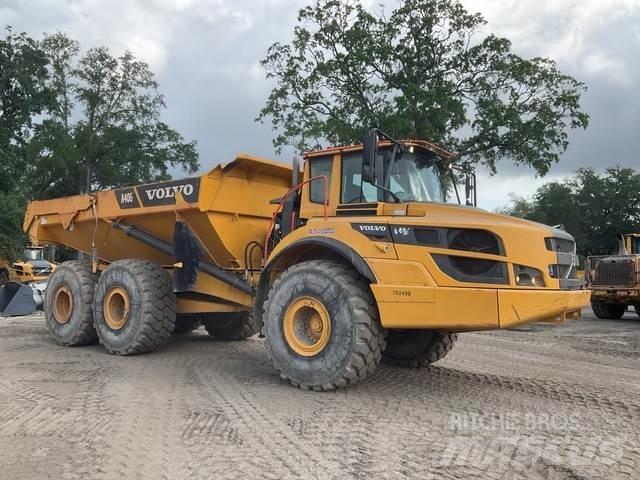 Volvo A40G Midjestyrd dumper
