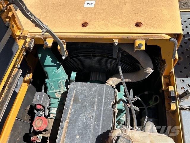 Volvo EC380DL Bandgrävare