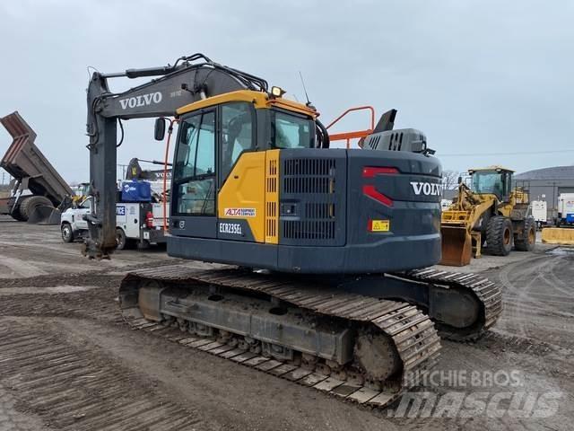 Volvo ECR235EL Bandgrävare