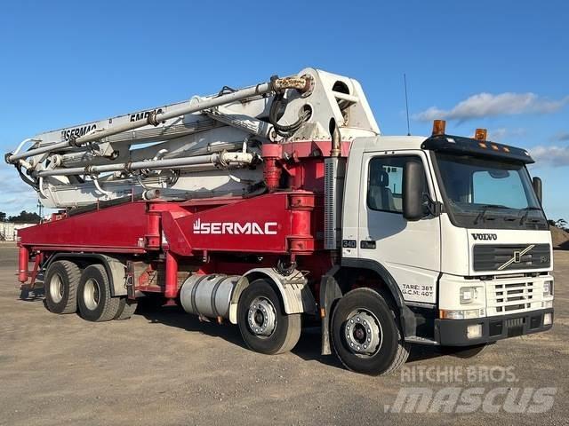 Volvo FM12 Lastbilar med betongpump
