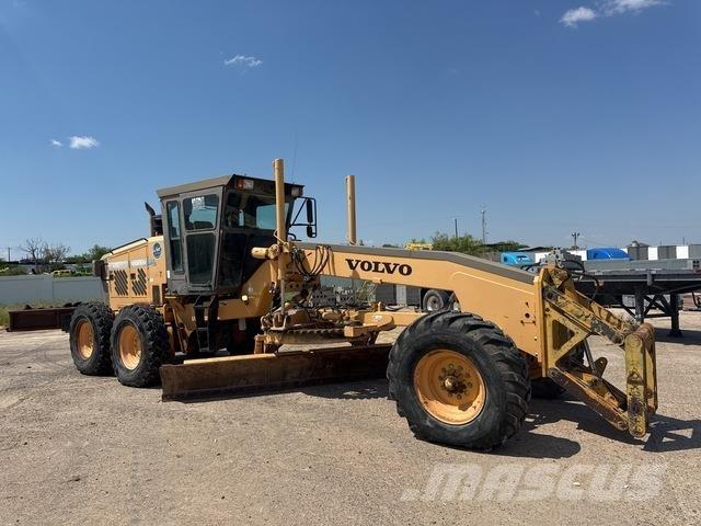 Volvo G720 VHP Väghyvlar