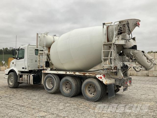 Volvo VHD Övriga bilar