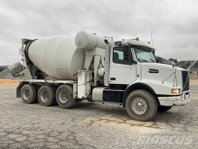 Volvo VHD Övriga bilar