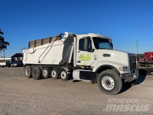 Volvo VHD Tippbilar