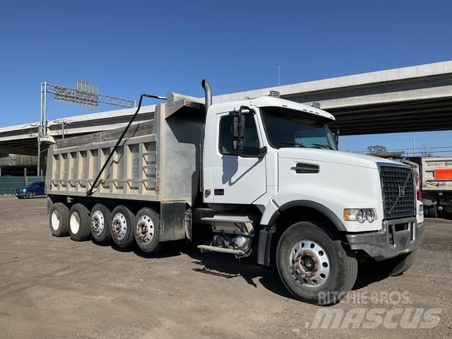 Volvo VHD Tippbilar