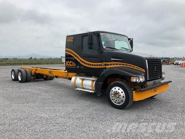 Volvo VHD64F Hytter och interiör