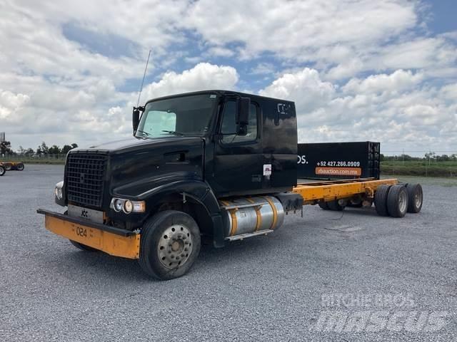 Volvo VHD64F Hytter och interiör