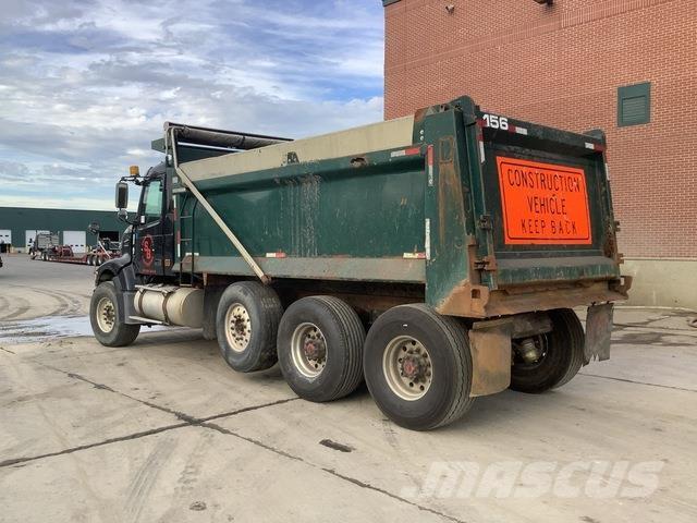 Volvo VHD84F Tippbilar