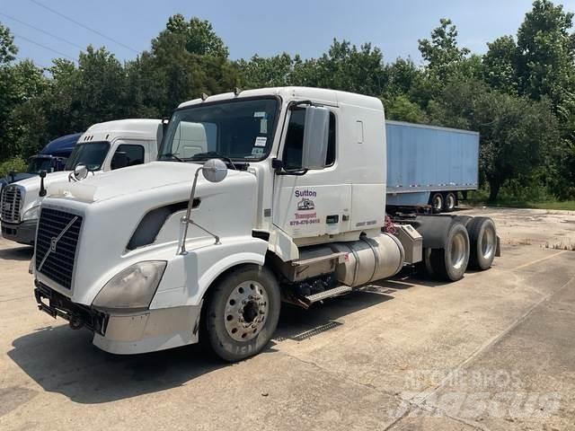 Volvo VNL Dragbilar