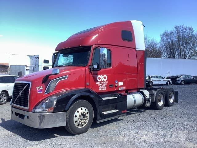 Volvo VNL Dragbilar