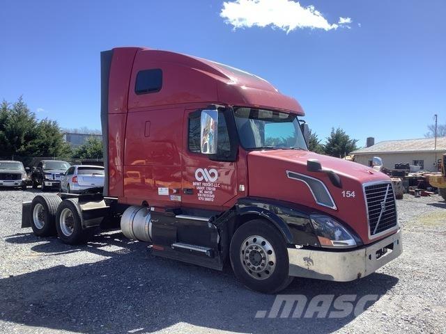 Volvo VNL Dragbilar