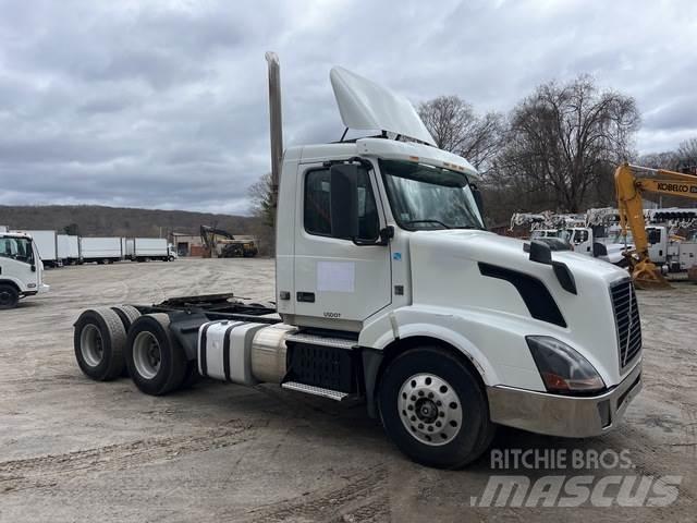 Volvo VNL Dragbilar