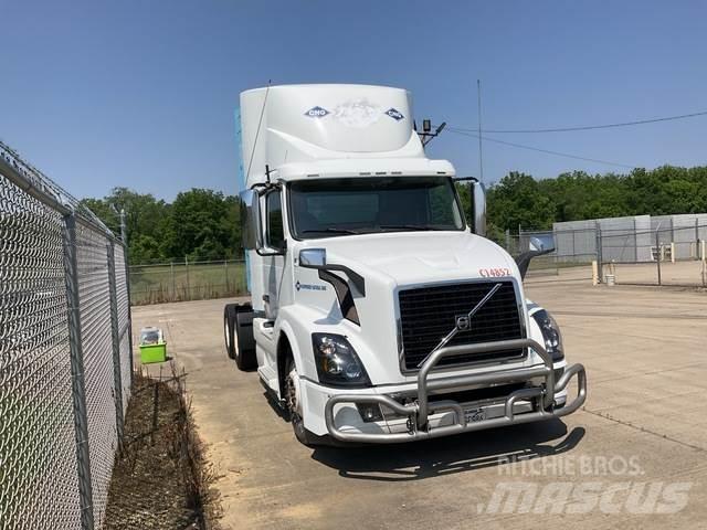 Volvo VNL Dragbilar