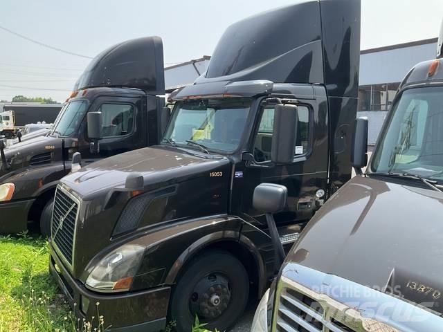 Volvo VNL Dragbilar