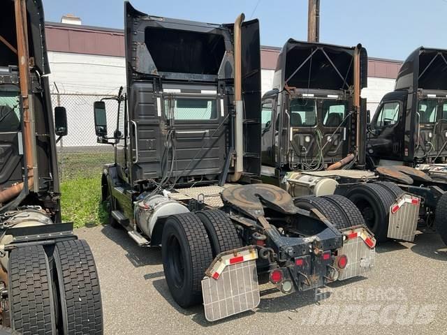 Volvo VNL Dragbilar
