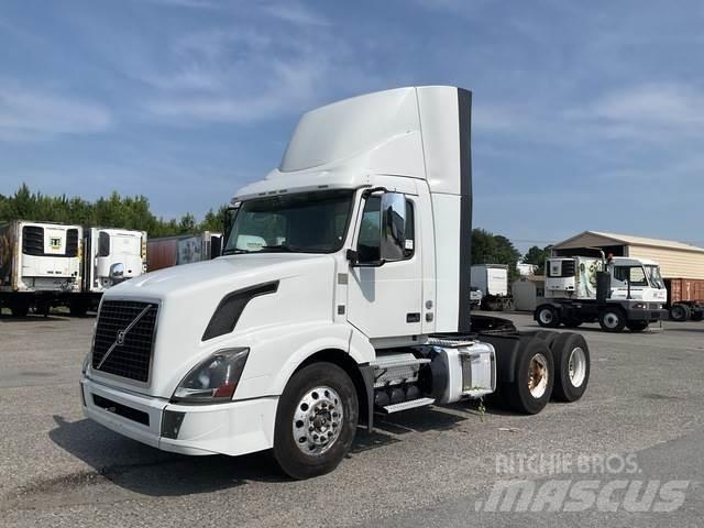 Volvo VNL Dragbilar