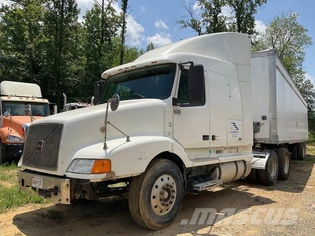 Volvo VNL Dragbilar