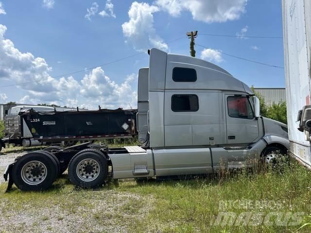 Volvo VNL Dragbilar