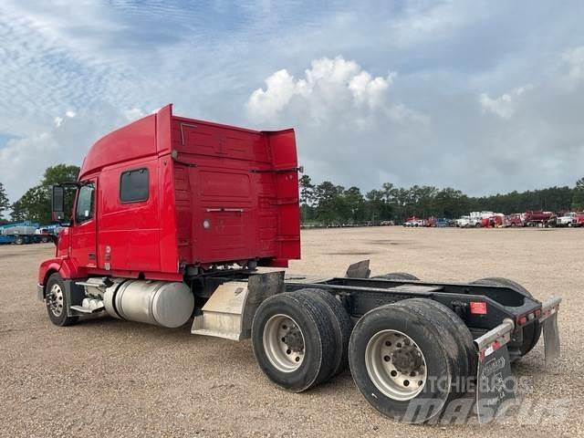 Volvo VNL Dragbilar