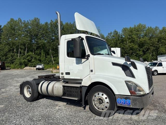 Volvo VNL Dragbilar