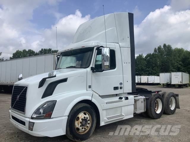 Volvo VNL Dragbilar