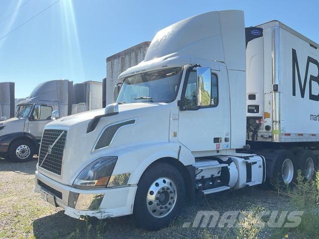 Volvo VNL Dragbilar