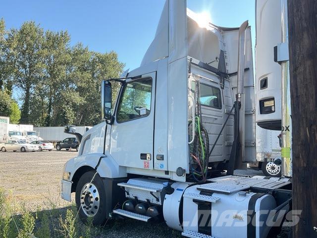 Volvo VNL Dragbilar