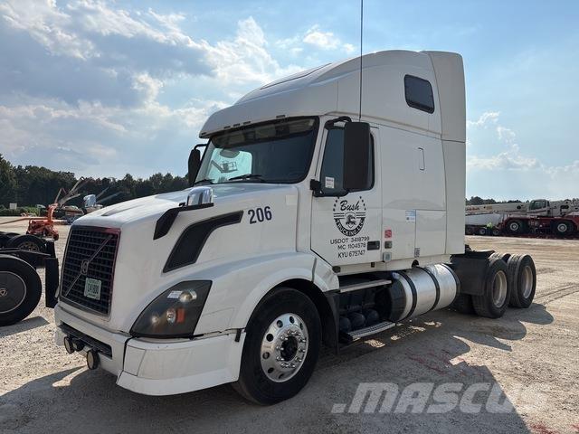 Volvo VNL Dragbilar
