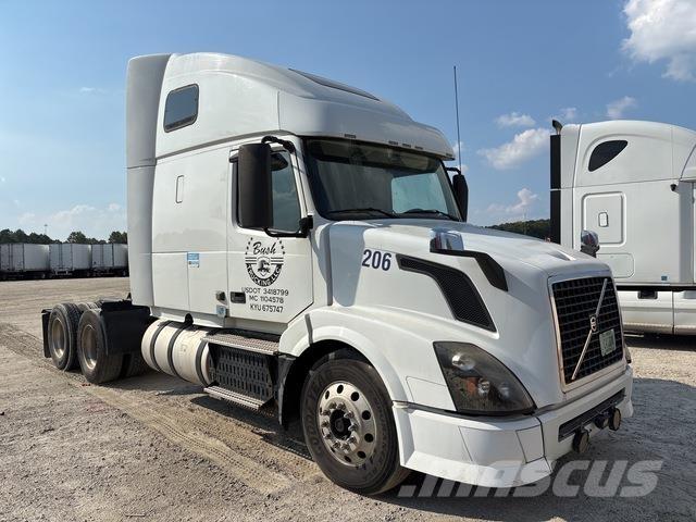Volvo VNL Dragbilar