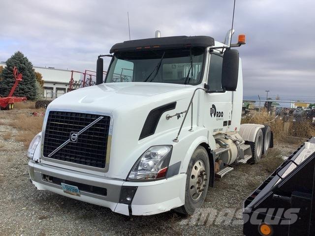 Volvo VNL Dragbilar