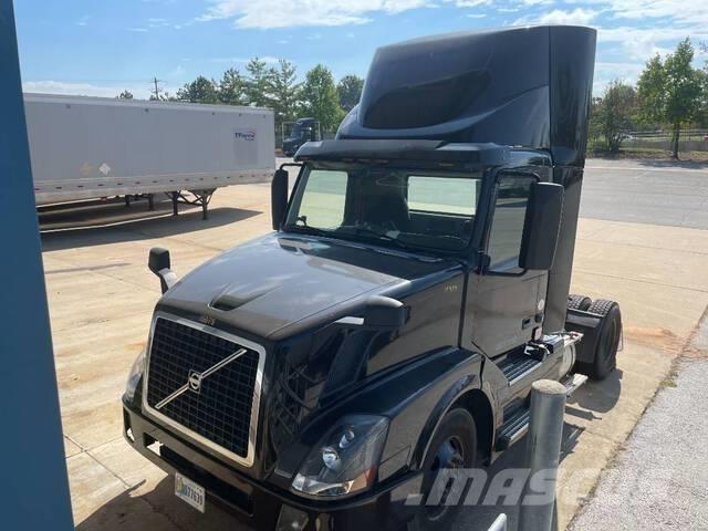 Volvo VNL Dragbilar