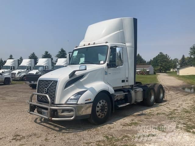 Volvo VNL 300 Dragbilar
