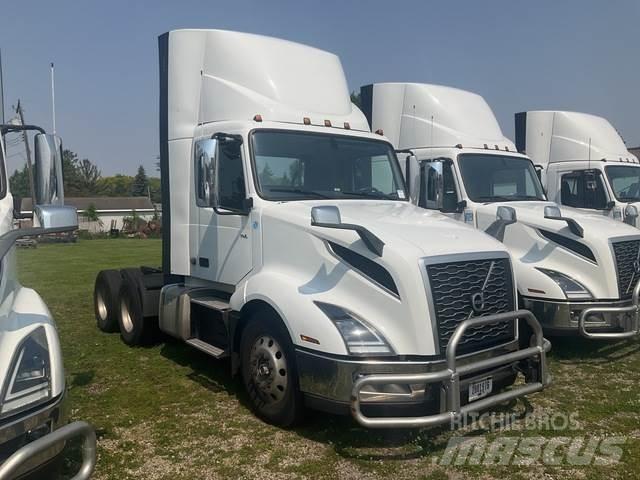 Volvo VNL 300 Dragbilar