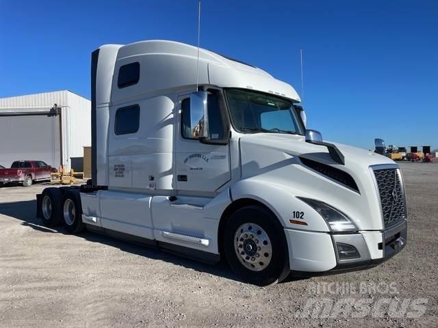 Volvo VNL860 Dragbilar