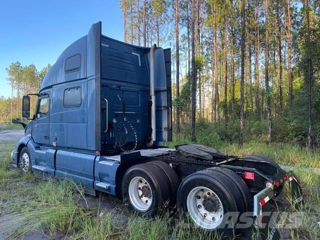 Volvo VNL860 Dragbilar