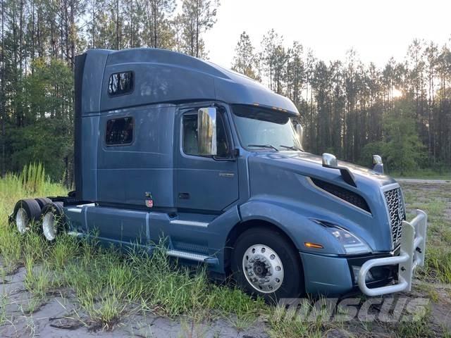 Volvo VNL860 Dragbilar