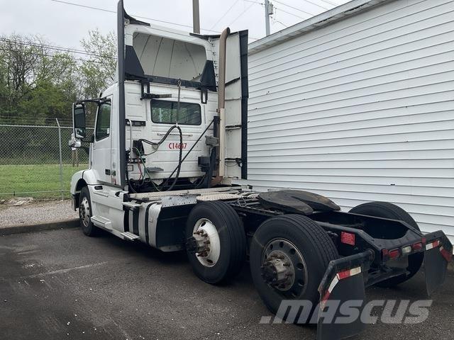 Volvo VNM Dragbilar