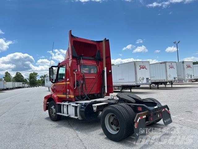 Volvo VNM Dragbilar