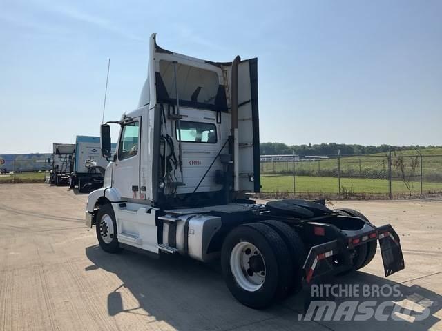 Volvo VNM Dragbilar