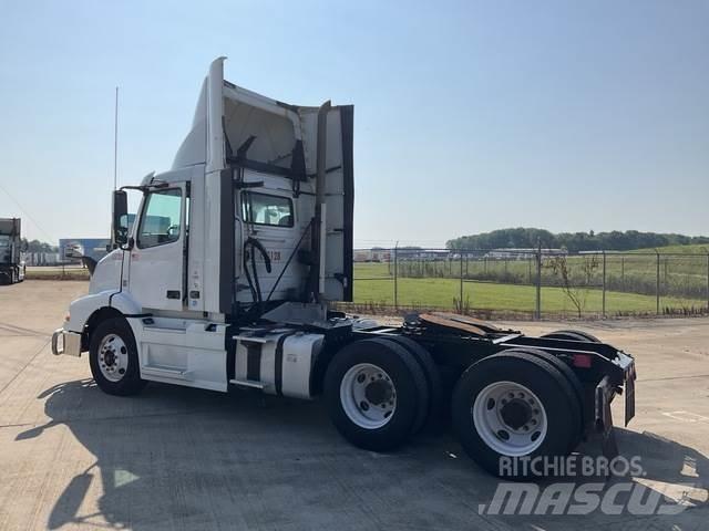 Volvo VNM Dragbilar
