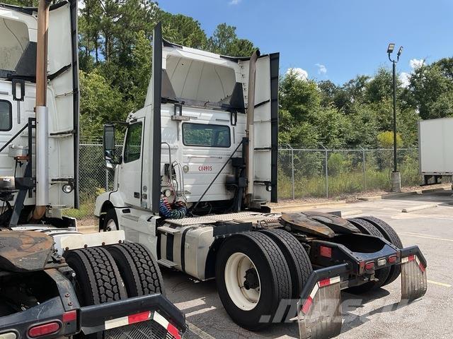 Volvo VNM Dragbilar
