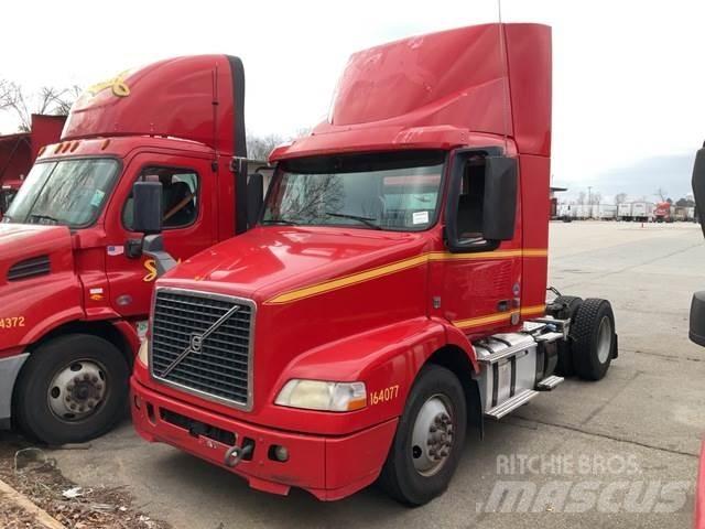 Volvo VNM42T Dragbilar