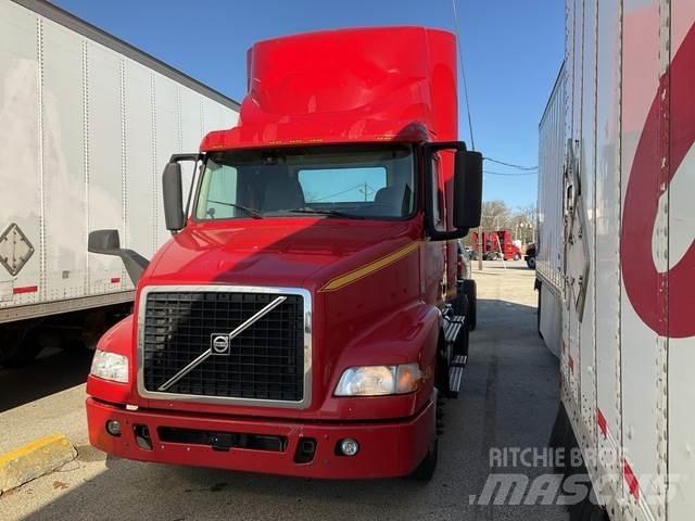 Volvo VNM42T Dragbilar