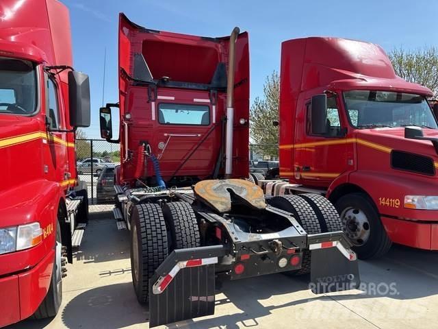 Volvo VNM42T Dragbilar