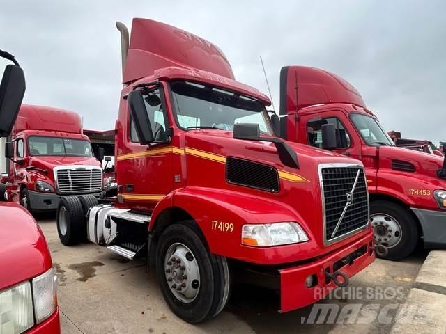 Volvo VNM42T Dragbilar