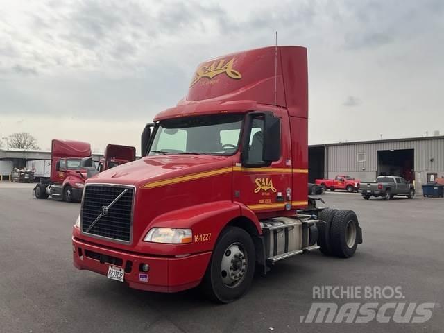 Volvo VNM42T Dragbilar